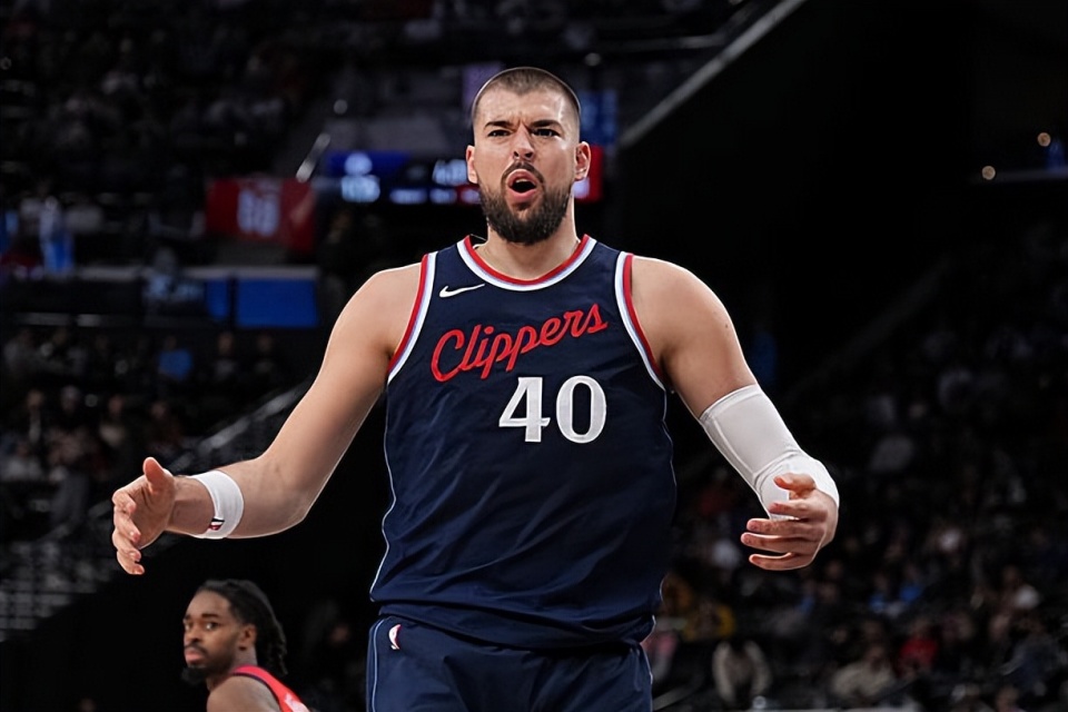 inews, ENdKu, 洛佩斯